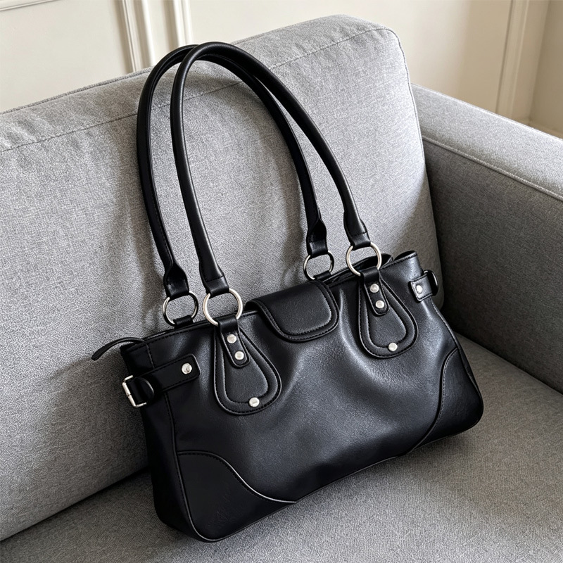กระเป๋าถือ Y2K รุ่นใหม่ปี 2026 - Women Bags 2026 Trends บทวิจารณ์และราคา